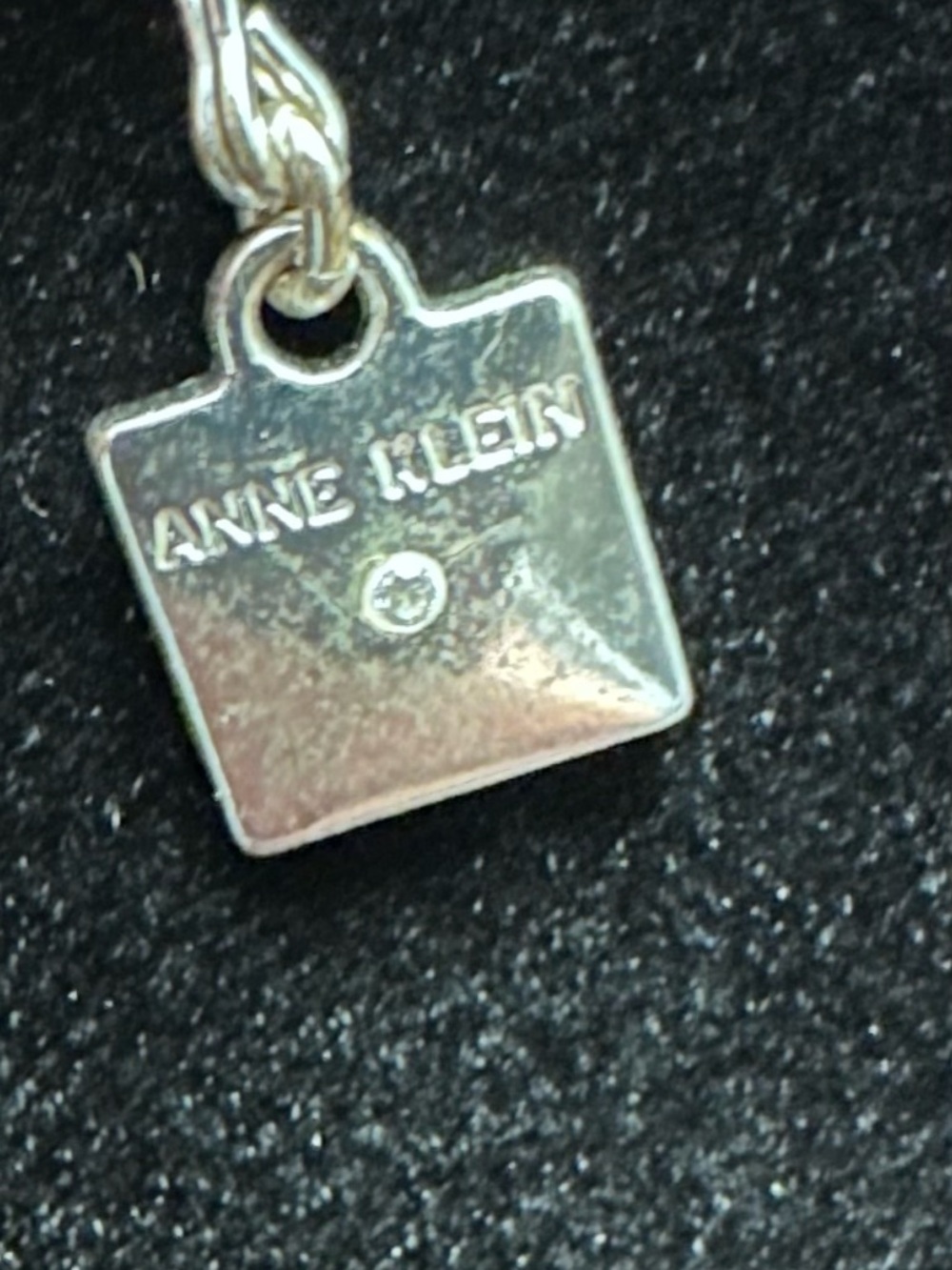 Anne Klein Green Crystal Statement Necklace Silver Tone Bold Bib - Picture 6 of 7